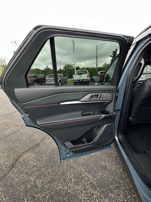 new 2025 Ford Explorer car, priced at $49,680