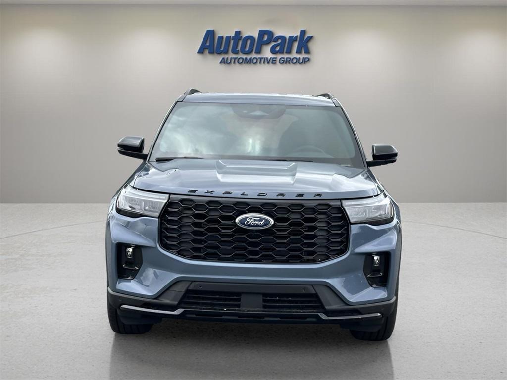 new 2025 Ford Explorer car, priced at $49,680