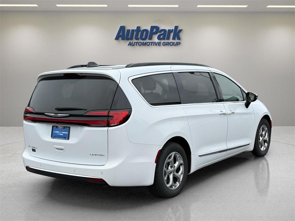 used 2023 Chrysler Pacifica car, priced at $25,631