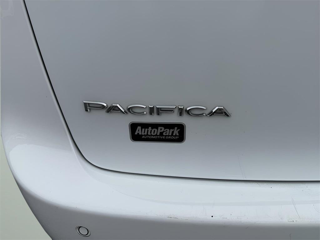 used 2023 Chrysler Pacifica car, priced at $25,631