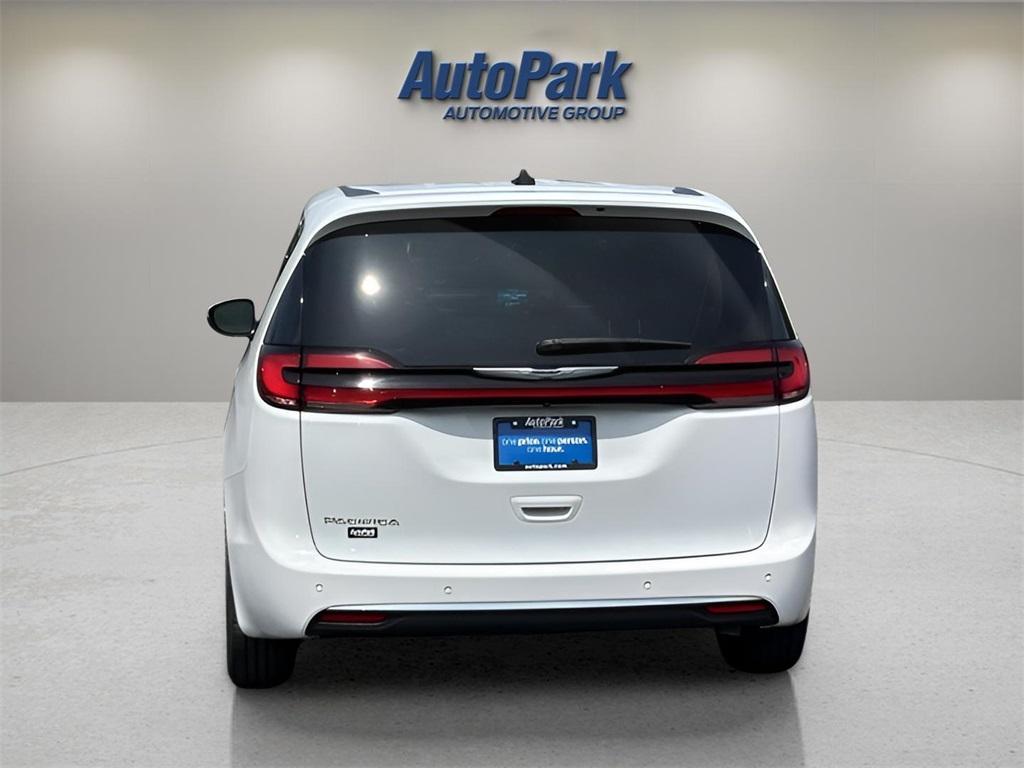 used 2023 Chrysler Pacifica car, priced at $23,995
