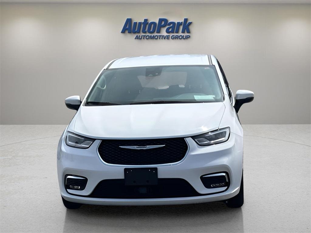 used 2023 Chrysler Pacifica car, priced at $23,995
