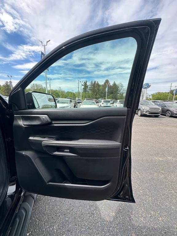 new 2025 Ford Ranger car, priced at $40,620