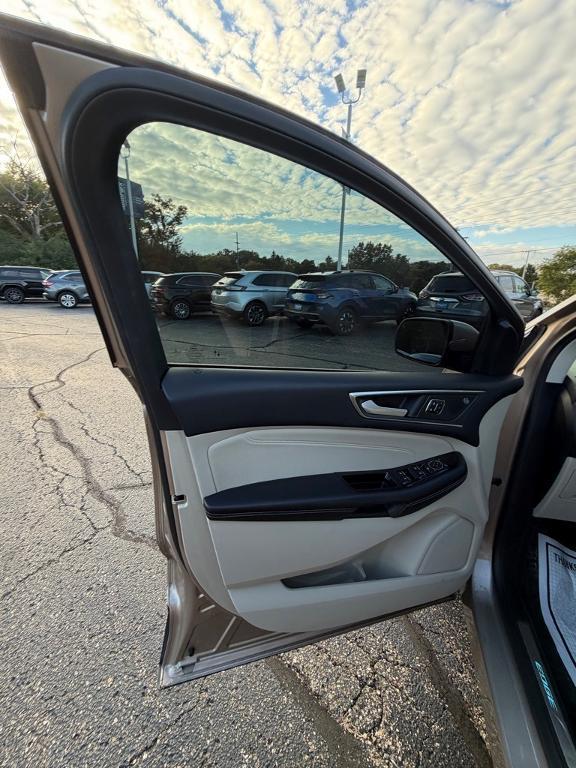 used 2020 Ford Edge car, priced at $18,995