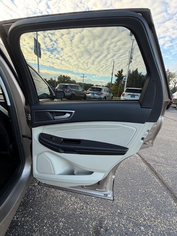 used 2020 Ford Edge car, priced at $18,995
