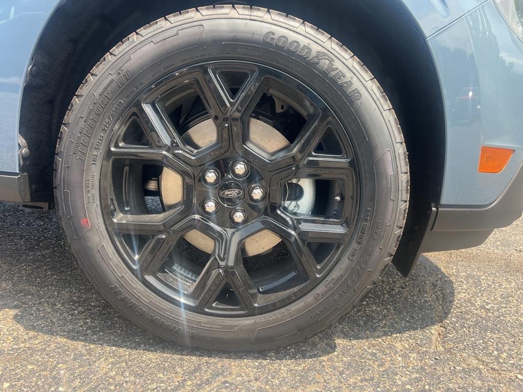 new 2025 Ford Maverick car, priced at $39,165