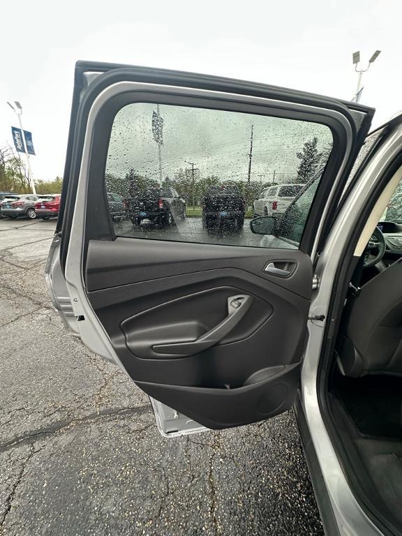 used 2013 Ford Escape car, priced at $9,995