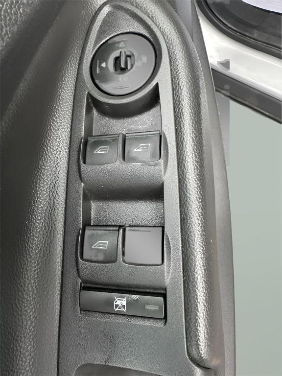 used 2013 Ford Escape car, priced at $9,995