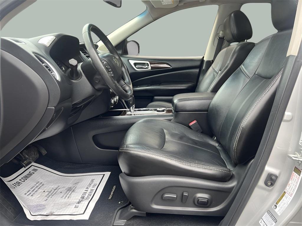 used 2013 Nissan Pathfinder car, priced at $10,219