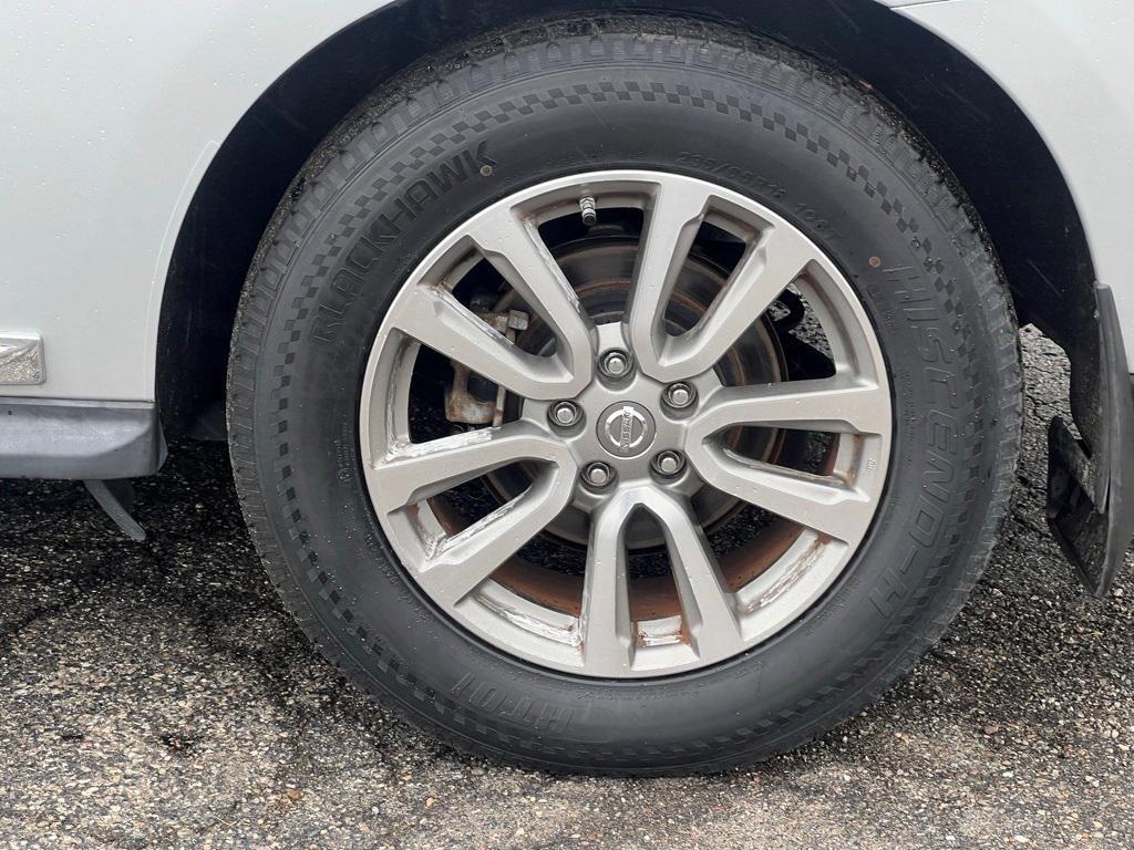 used 2013 Nissan Pathfinder car, priced at $10,219