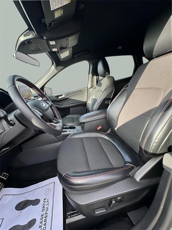 used 2024 Ford Escape car, priced at $24,995