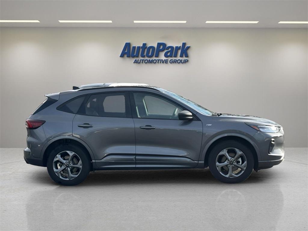 used 2024 Ford Escape car, priced at $24,995