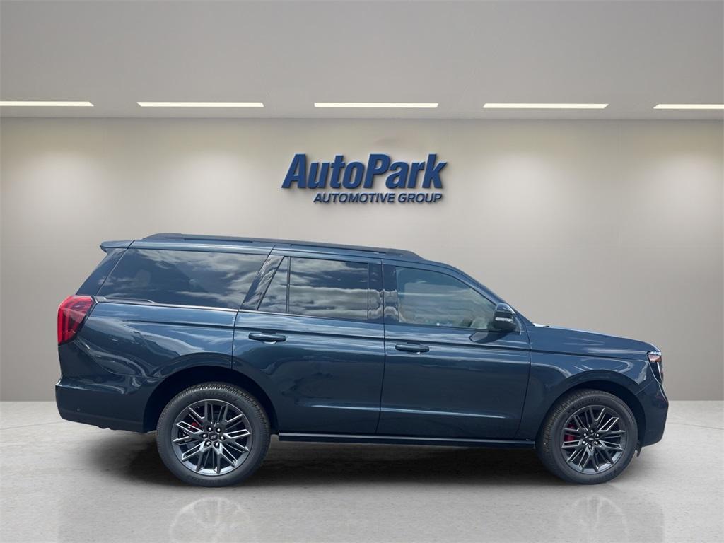 new 2025 Ford Expedition car, priced at $84,185