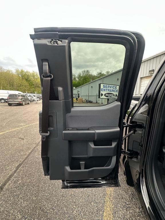 new 2025 Ford F-150 car, priced at $51,905