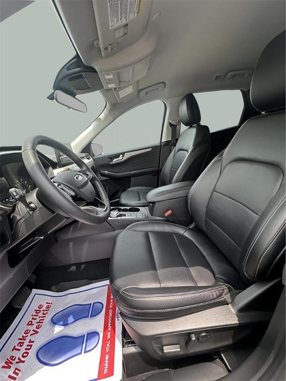 used 2022 Ford Escape car, priced at $23,995