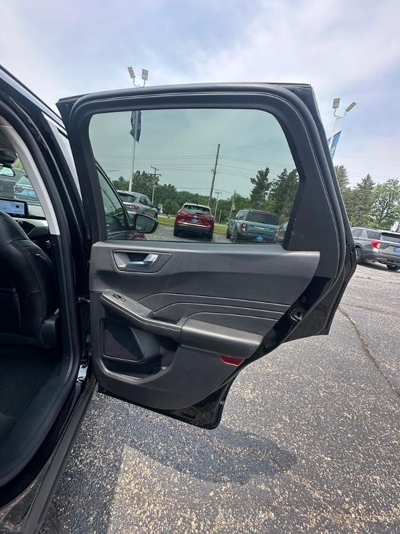 used 2022 Ford Escape car, priced at $23,995