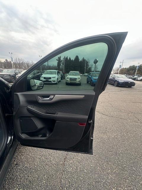 used 2020 Ford Escape car, priced at $16,995