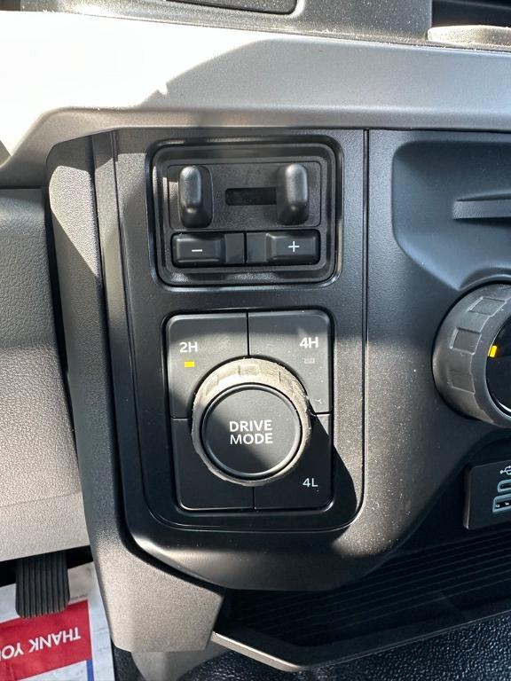 new 2024 Ford F-350 car, priced at $58,655