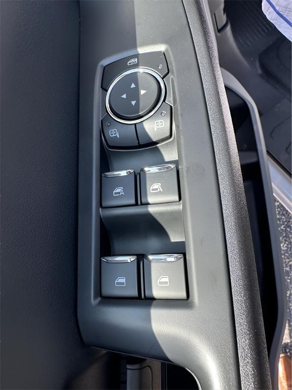 new 2024 Ford F-350 car, priced at $58,655