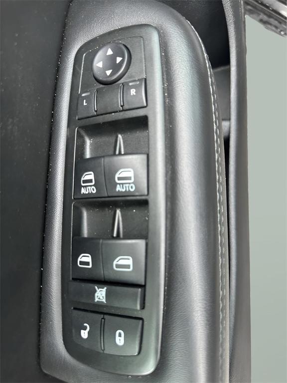 used 2015 Chrysler 200 car, priced at $9,995