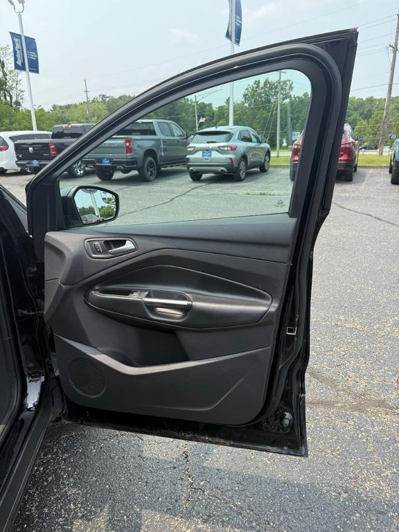 used 2017 Ford Escape car, priced at $10,995