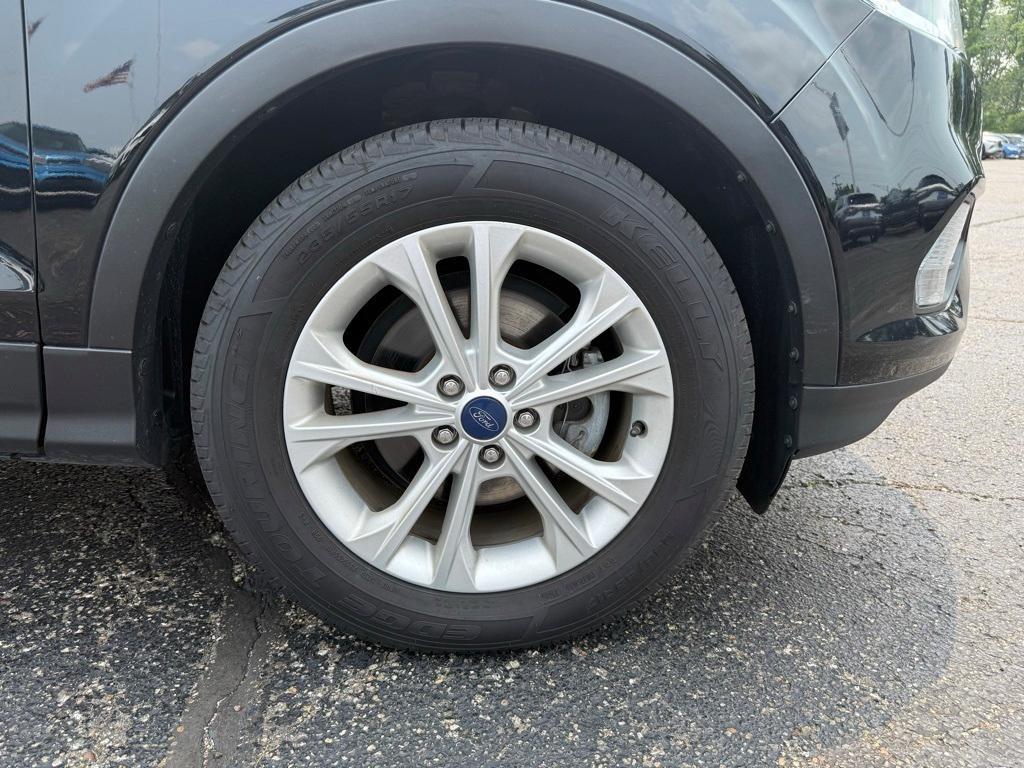 used 2017 Ford Escape car, priced at $10,995