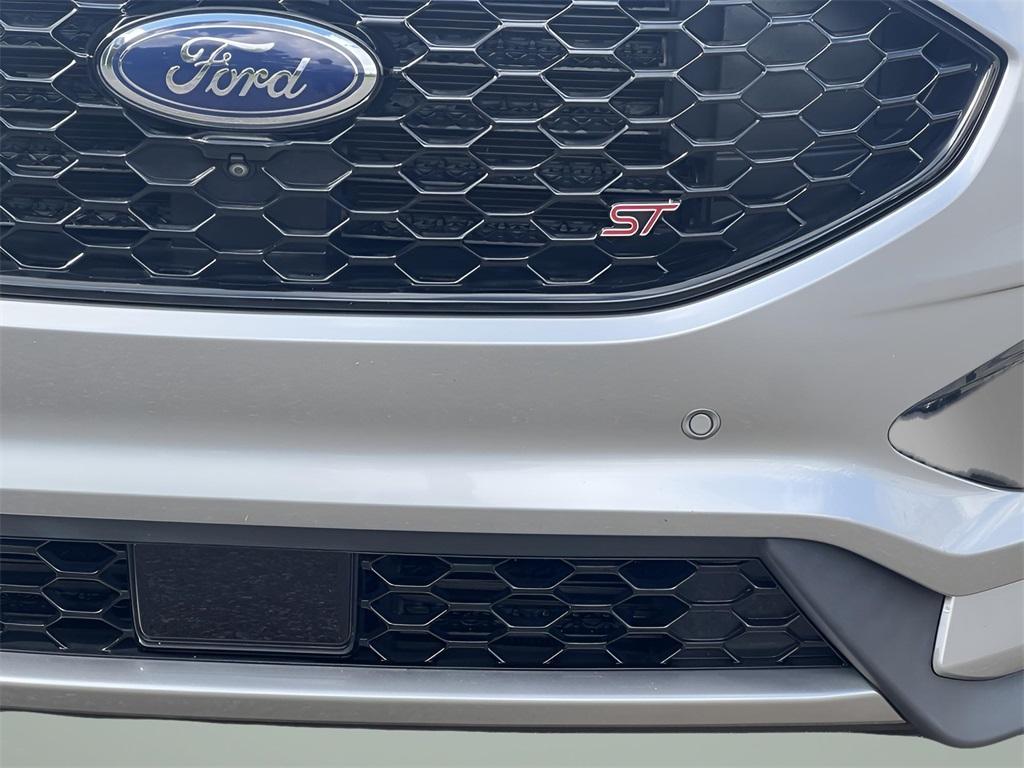 used 2020 Ford Edge car, priced at $24,995