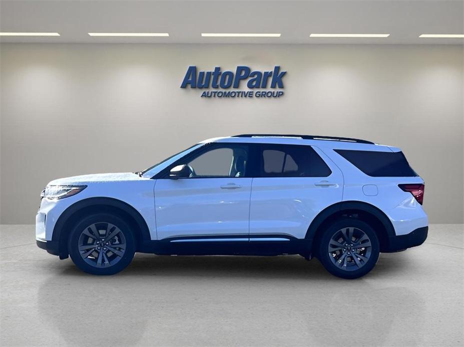 new 2025 Ford Explorer car, priced at $50,595