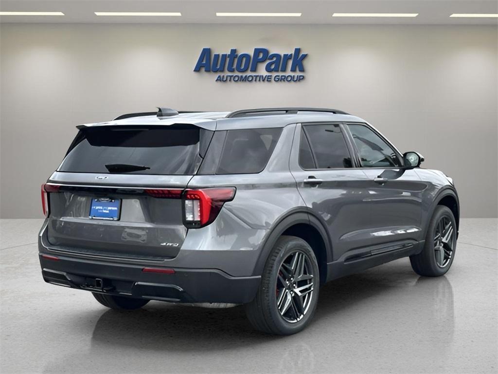 new 2025 Ford Explorer car, priced at $52,460