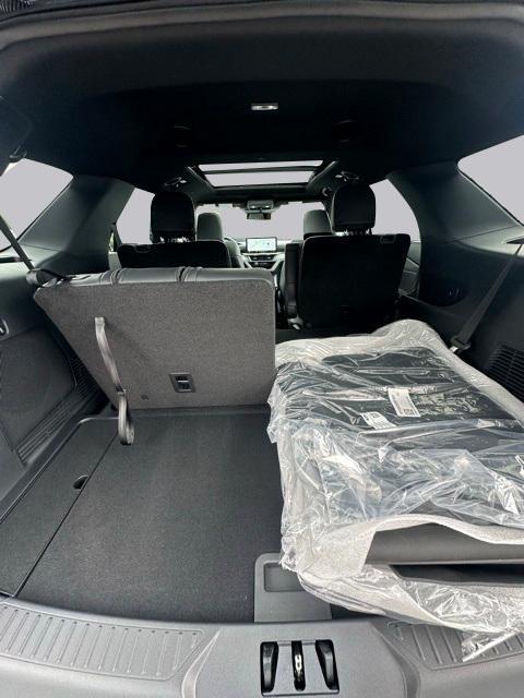 new 2025 Ford Explorer car, priced at $52,460