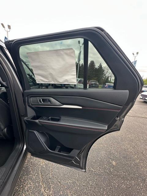 new 2025 Ford Explorer car, priced at $52,460