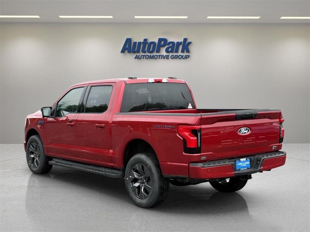 new 2025 Ford F-150 Lightning car