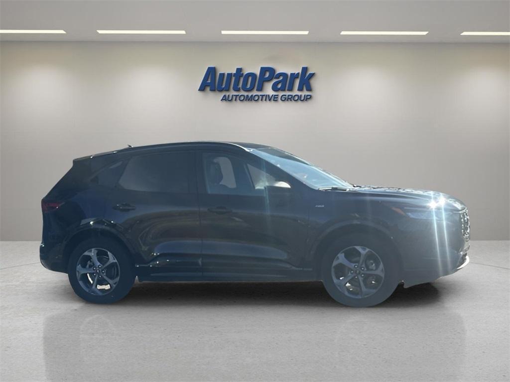 used 2023 Ford Escape car, priced at $22,500