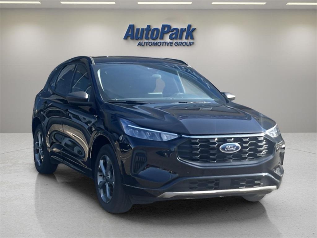 used 2023 Ford Escape car, priced at $22,995
