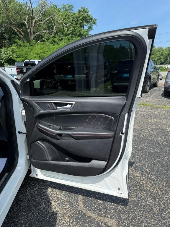 used 2020 Ford Edge car, priced at $15,995