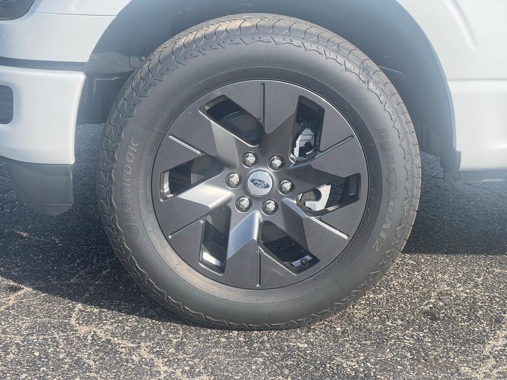 new 2025 Ford F-150 car, priced at $51,960