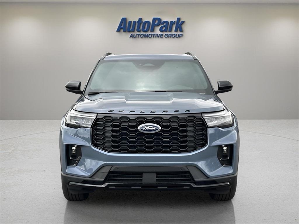 new 2025 Ford Explorer car, priced at $50,780