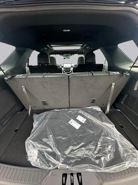 new 2025 Ford Explorer car, priced at $50,780