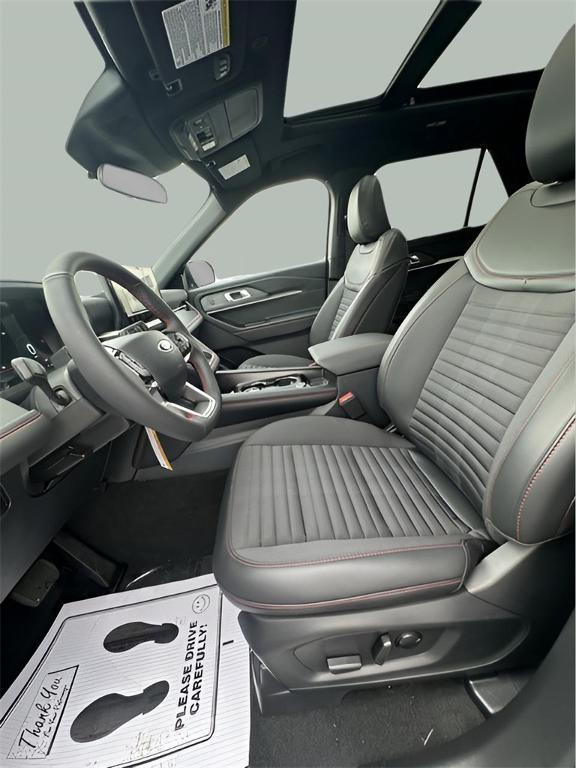 new 2025 Ford Explorer car, priced at $50,780