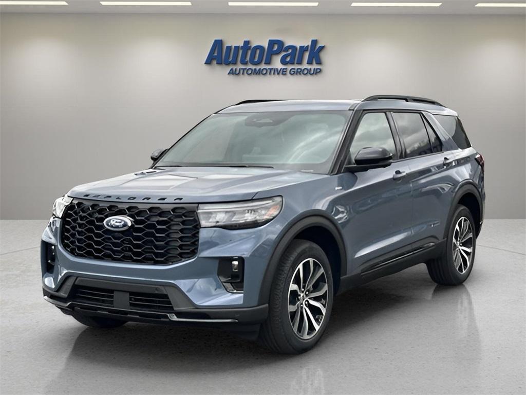 new 2025 Ford Explorer car, priced at $50,780