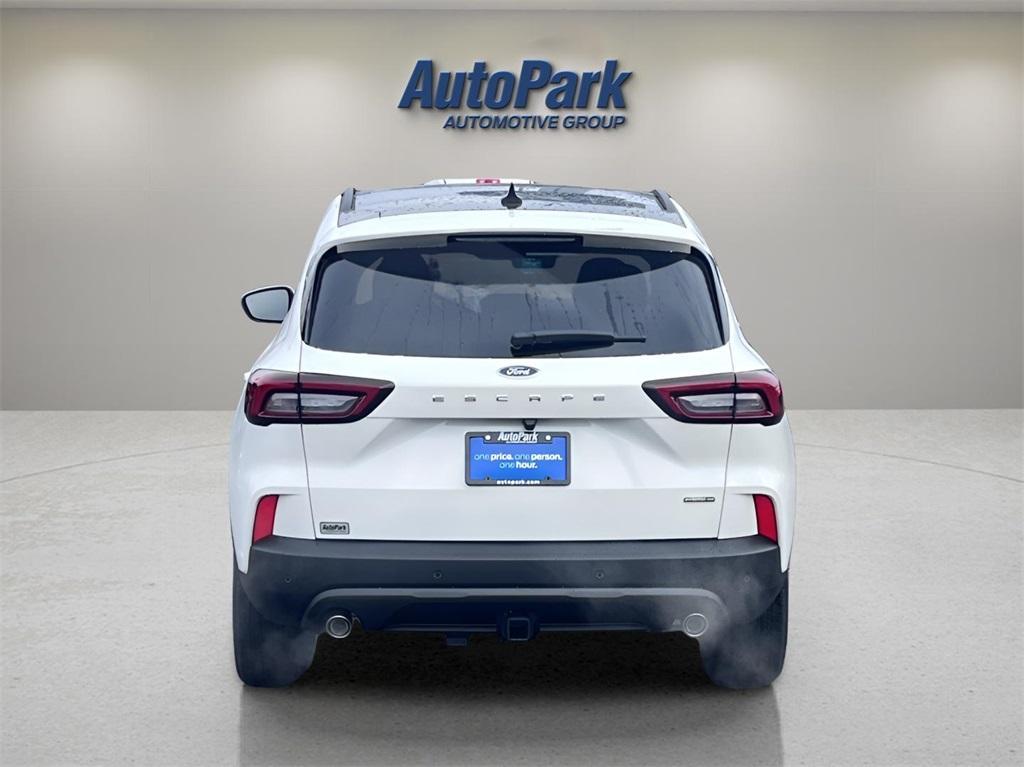 new 2025 Ford Escape car, priced at $42,865