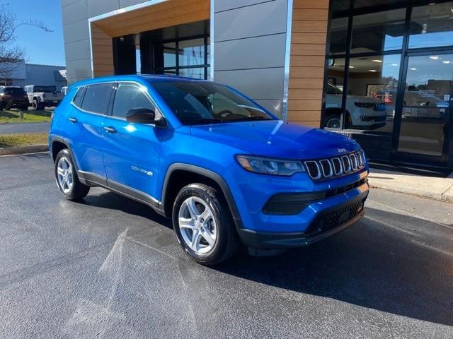 new 2024 Jeep Compass car, priced at $30,346