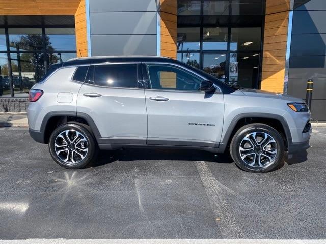 new 2024 Jeep Compass car, priced at $37,052