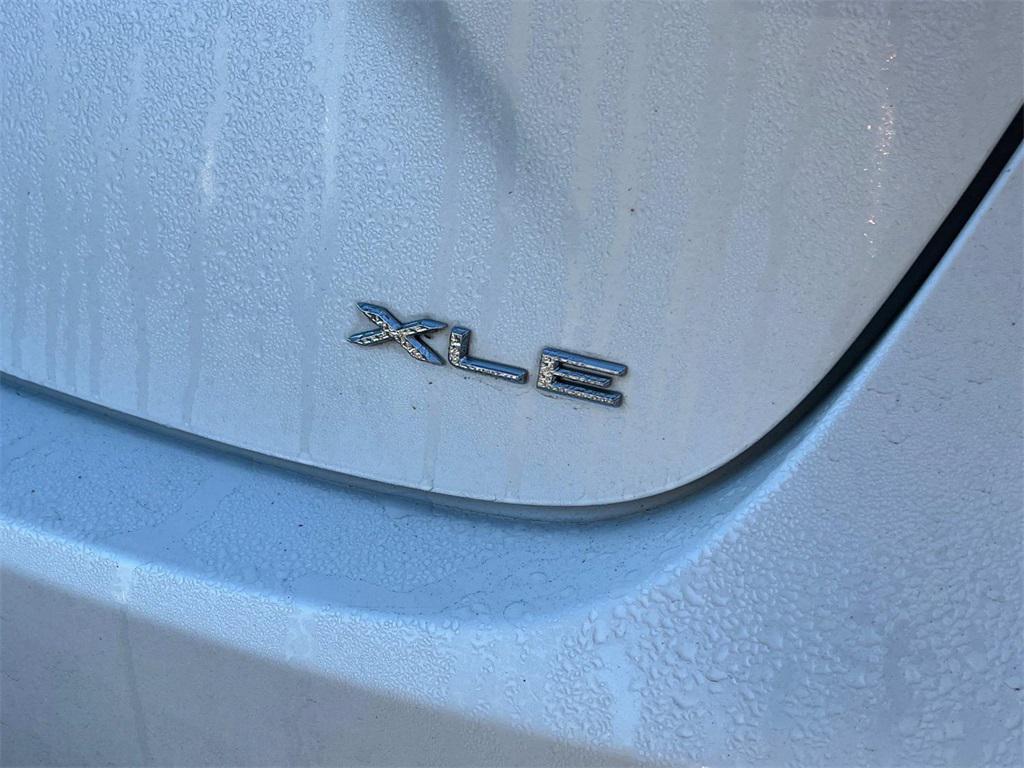 used 2016 Toyota Avalon car