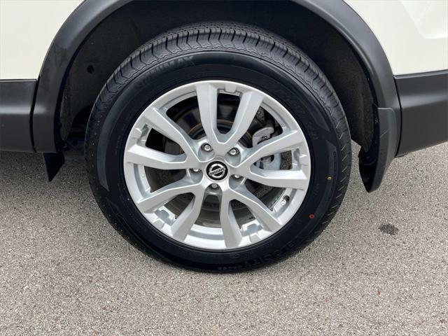 used 2021 Nissan Rogue Sport car, priced at $20,000
