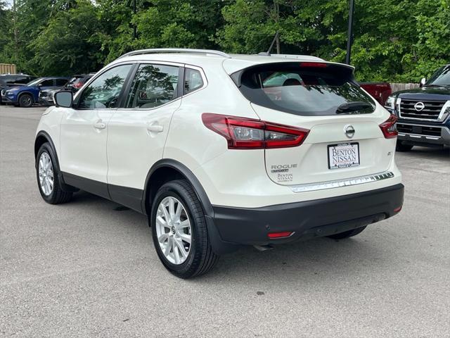 used 2021 Nissan Rogue Sport car, priced at $20,000