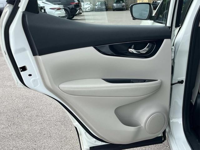 used 2021 Nissan Rogue Sport car, priced at $20,000