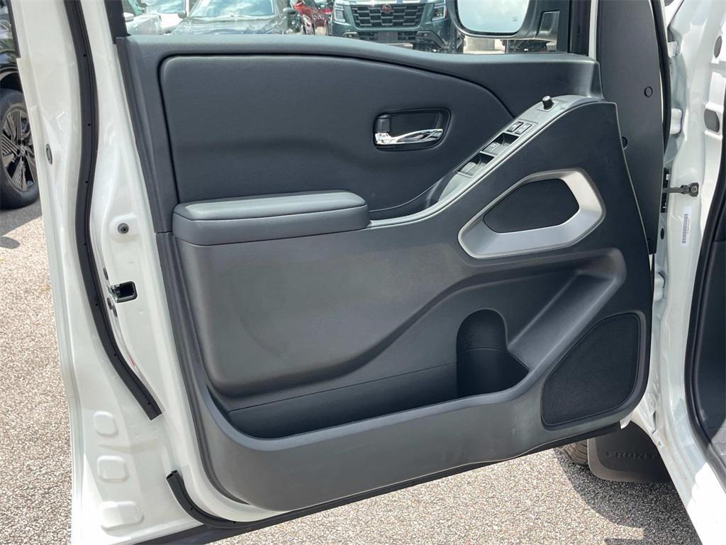 new 2025 Nissan Frontier car, priced at $34,853
