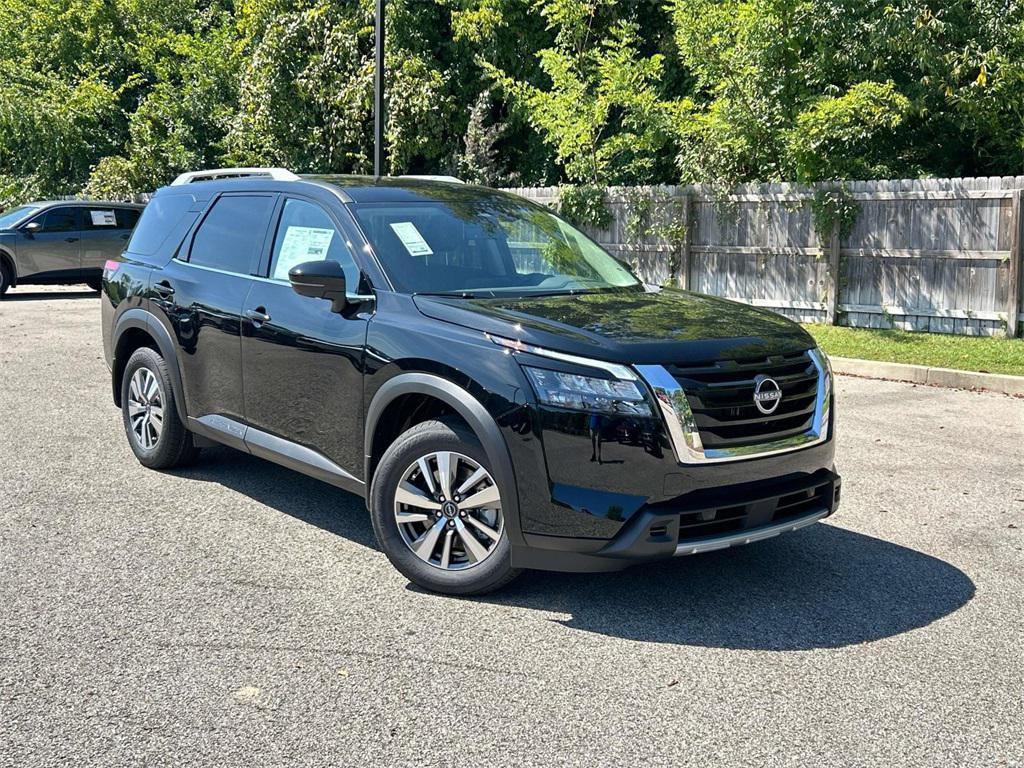 new 2025 Nissan Pathfinder car, priced at $33,558