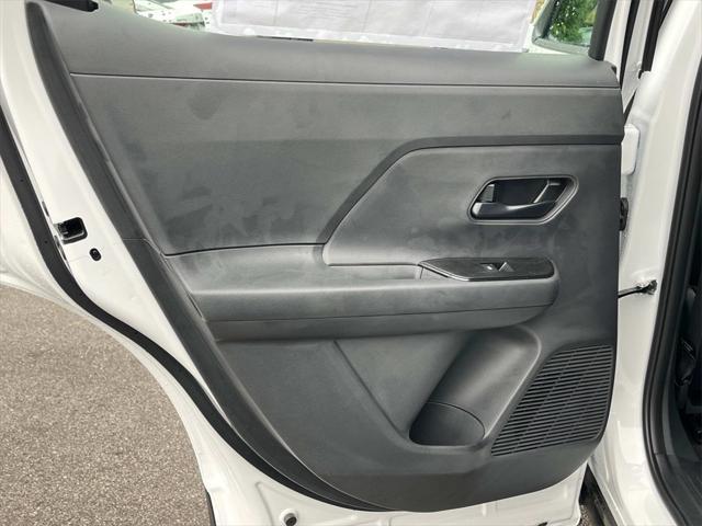 new 2025 Nissan Kicks car, priced at $23,388